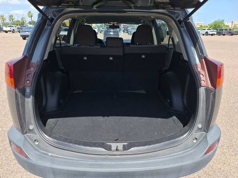 Used 2015 Toyota RAV4 LE FWD image 12