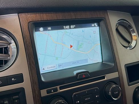 Used 2017 Ford Expedition EL King Ranch image 10