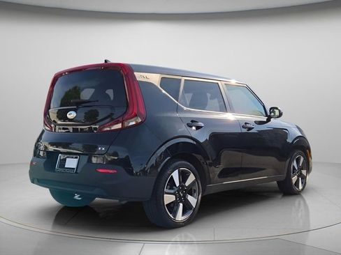 Used 2020 Kia Soul EX w/ Option Group 015 FWD image 7