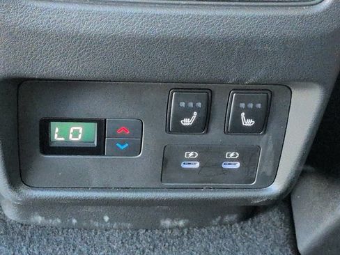 Certified 2026 Nissan Rogue Platinum w/ Platinum Premium Package AWD/4WD image 15