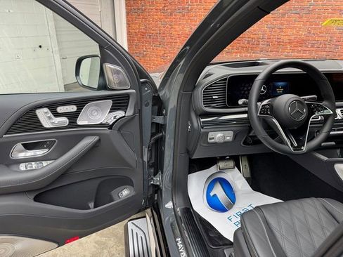 New 2026 Mercedes-Benz Maybach GLS 600 Maybach GLS 600 image 10
