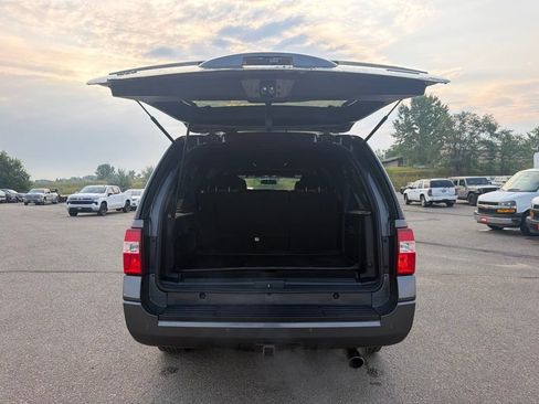 Used 2016 Ford Expedition EL XLT w/ Equipment Group 202A AWD/4WD image 29