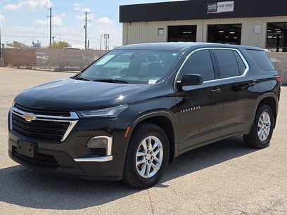 Used 2022 Chevrolet Traverse LS