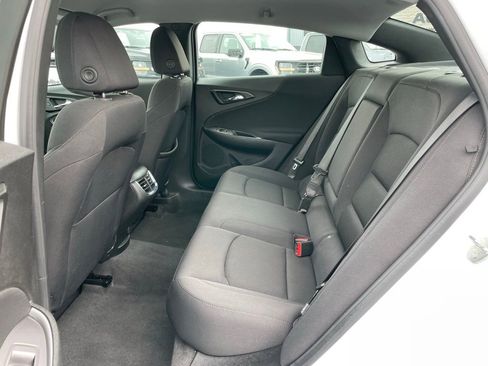 Used 2023 Chevrolet Malibu LT FWD image 8