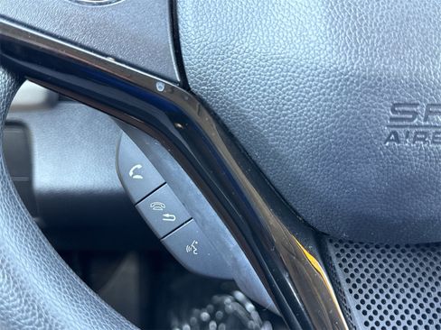 Used 2021 Honda HR-V LX image 15