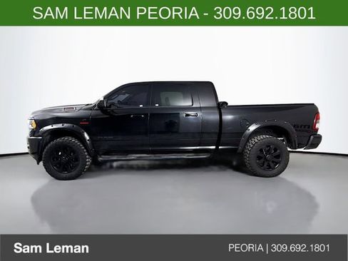 Used 2019 RAM 3500 Big Horn w/ Black Appearance Package image 4