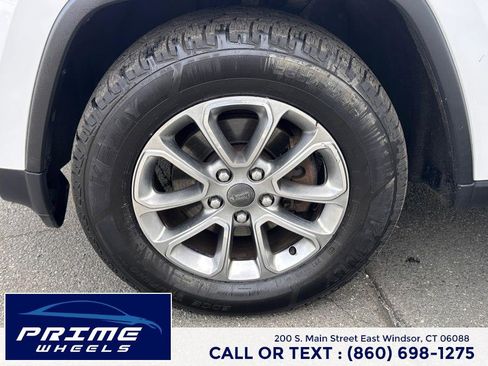 Used 2014 Jeep Grand Cherokee Limited w/ Trailer Tow Group IV image 24