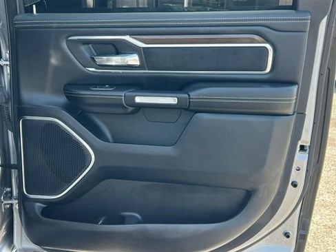 Used 2021 RAM 1500 Laramie AWD/4WD image 12