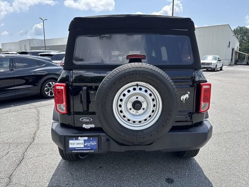 Used 2023 Ford Bronco 4-Door AWD/4WD image 6
