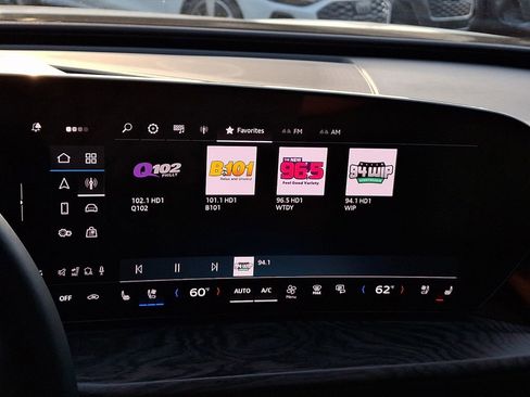Certified 2025 Audi Q5 Prestige AWD/4WD image 6