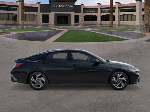 New 2026 Hyundai Elantra SEL Sport Premium image 7