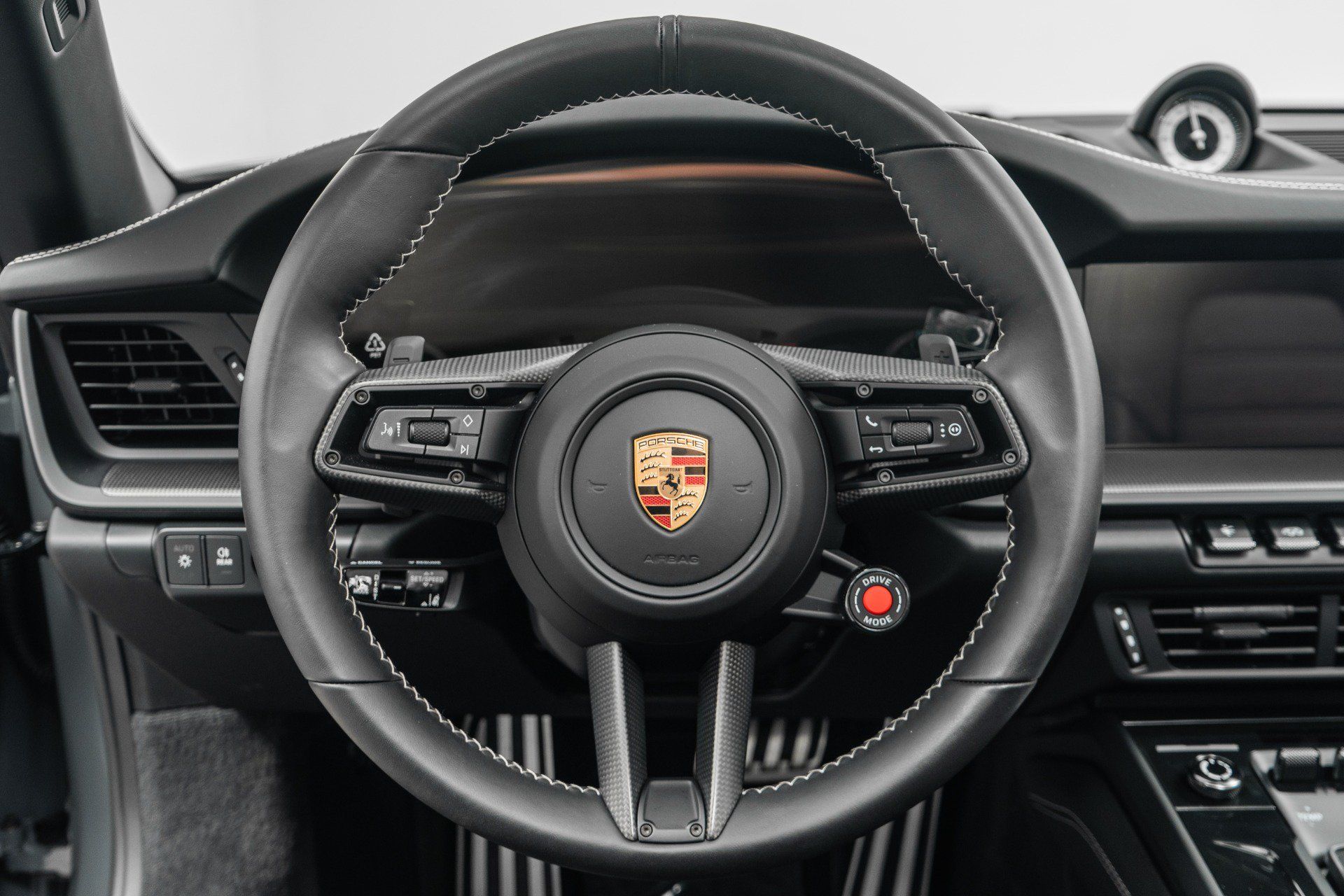 Used 2026 Porsche 911 Targa 4 GTS AWD/4WD image 15