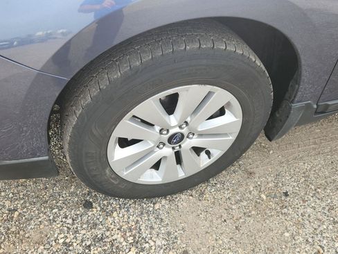 Used 2018 Subaru Outback 2.5i Premium AWD/4WD image 9