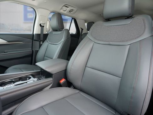 New 2026 Ford Explorer Active w/ Active Comfort Package AWD/4WD image 12