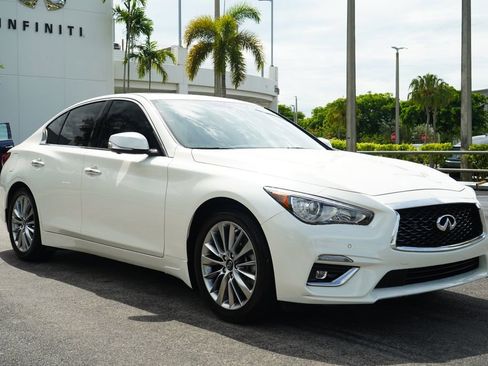 Used 2023 INFINITI Q50 Luxe w/ Cargo Package RWD image 12