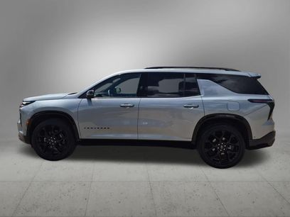 Used 2024 Chevrolet Traverse RS