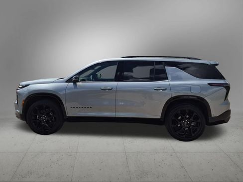 Used 2024 Chevrolet Traverse RS AWD/4WD image 3