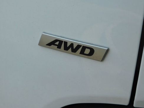 Used 2021 Hyundai Kona SEL AWD/4WD image 8