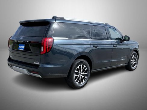 Used 2025 Ford Expedition Max Platinum AWD/4WD image 5