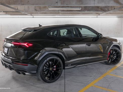 Used 2024 Lamborghini Urus S image 14