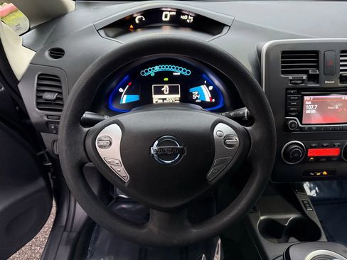 Used 2017 Nissan Leaf S w/ Charge Package image 14