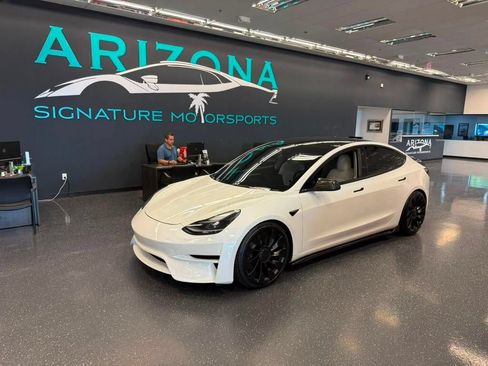 Used 2022 Tesla Model 3 Performance AWD/4WD image 1