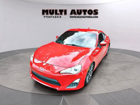 Used 2015 Scion FR-S RWD image 8