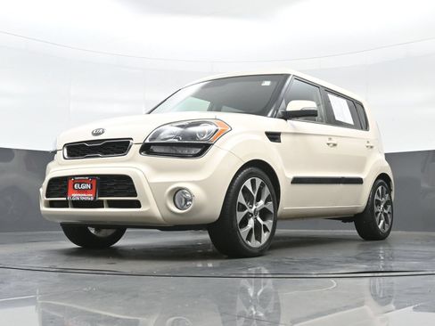 Used 2012 Kia Soul ! FWD image 28