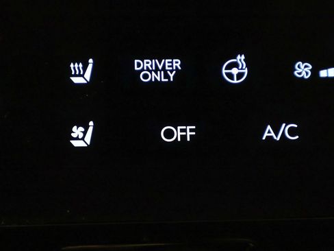 Certified 2025 Hyundai Santa Fe Limited image 52