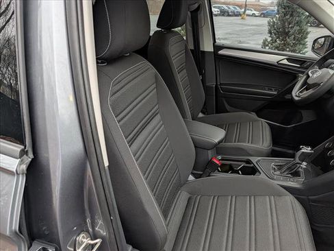 Used 2023 Volkswagen Tiguan S image 12