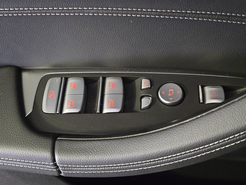 Certified 2023 BMW X3 xDrive30i w/ M Sport Package image 11