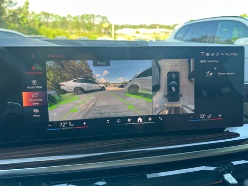 New 2026 BMW X5 sDrive40i RWD image 44