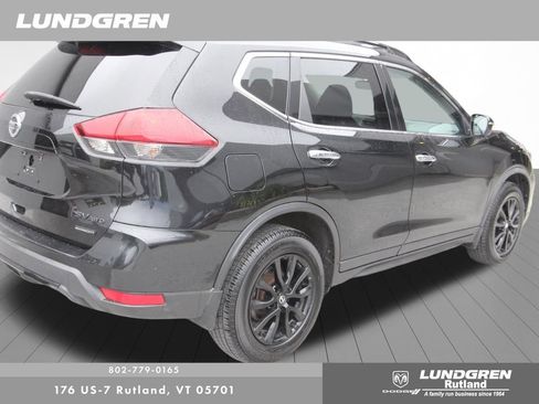 Used 2018 Nissan Rogue SV AWD/4WD image 6