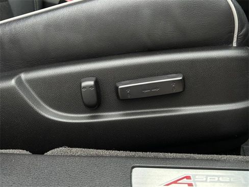 Used 2018 Acura TLX 3.5L Tech & A-Spec Pkgs image 29