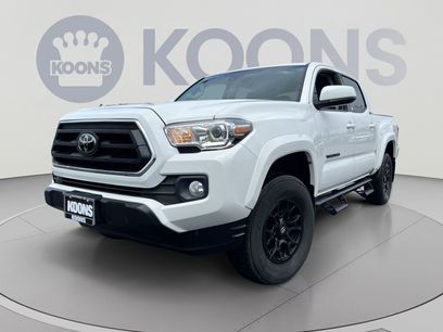 Used 2021 Toyota Tacoma SR5 w/ Blackout Package (TMS)