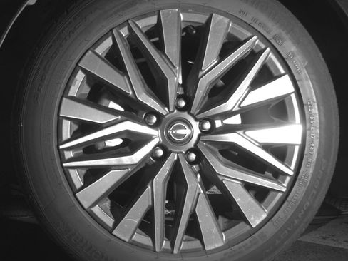 Used 2025 Nissan Altima 2.5 SV image 12