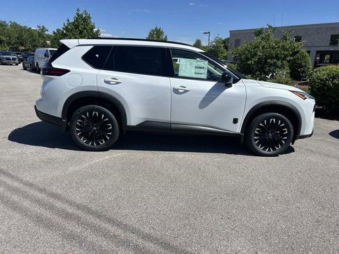 New 2026 Nissan Rogue SV AWD/4WD image 8