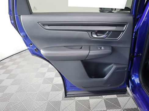 Certified 2025 Honda CR-V Sport image 26