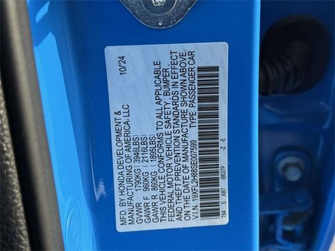 Used 2025 Honda Civic Sport image 16