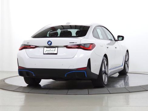 Used 2023 BMW i4 eDrive40 w/ Premium Package RWD image 11