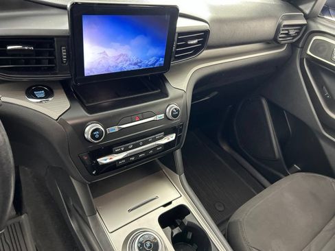 Used 2020 Ford Explorer XLT w/ Comfort Package AWD/4WD image 20