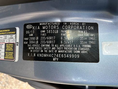 Used 2014 Kia Sedona EX w/ Luxury Package FWD image 7