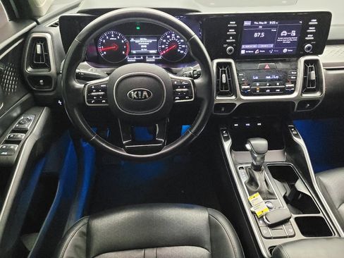 Used 2021 Kia Sorento S w/ Panoramic Sunroof Package FWD image 22