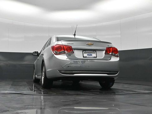 Used 2014 Chevrolet Cruze LT w/ RS Package image 33