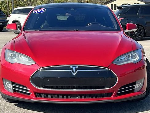 Used 2016 Tesla Model S P90D image 3