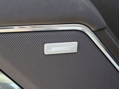 Used 2024 GMC Sierra 1500 SLT w/ SLT Premium Plus Package image 23