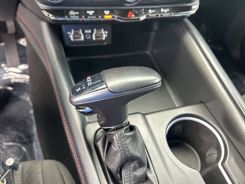 Certified 2023 Dodge Durango GT image 13