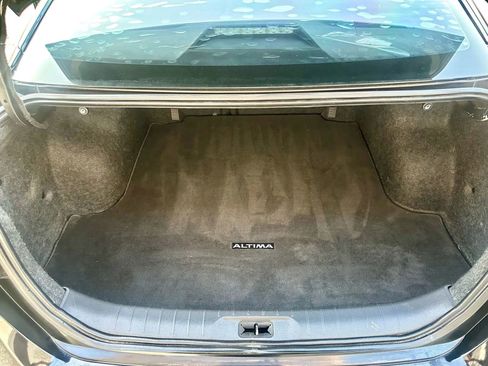 Used 2019 Nissan Altima 2.5 SV image 36