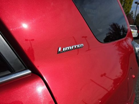 Used 2022 Toyota 4Runner Limited image 37