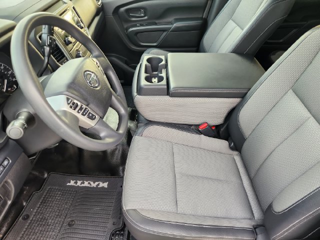 Used 2018 Nissan Titan S w/ S Utility Package AWD/4WD image 13